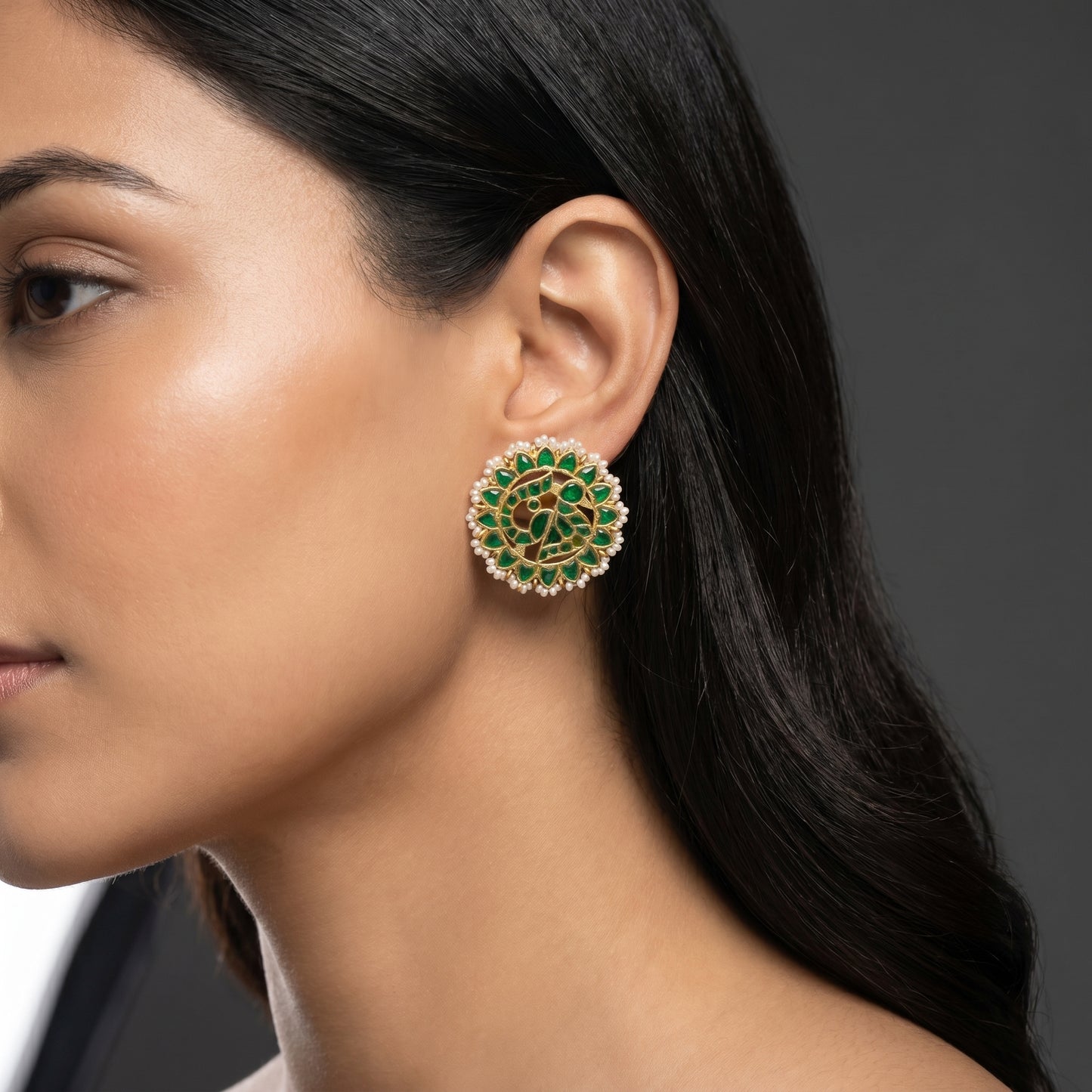 Myra Studs