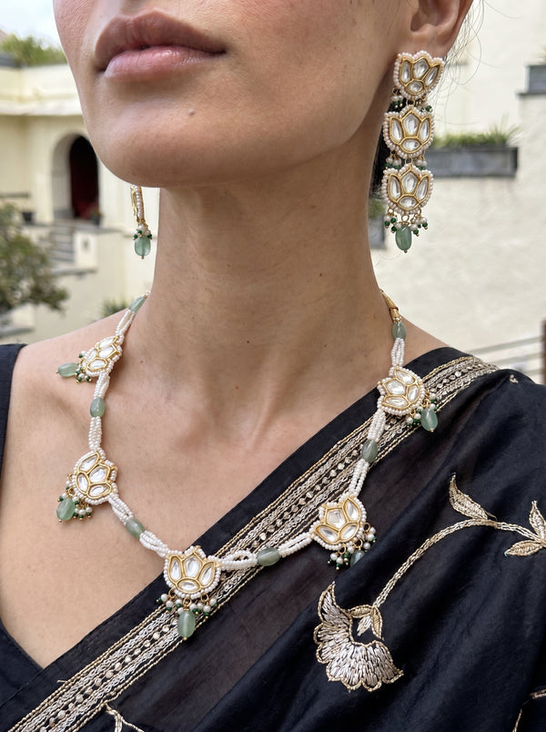 Bhagyashree Necklace Set