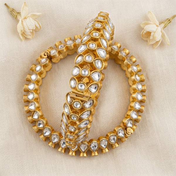 Classic Kundan Bangles
