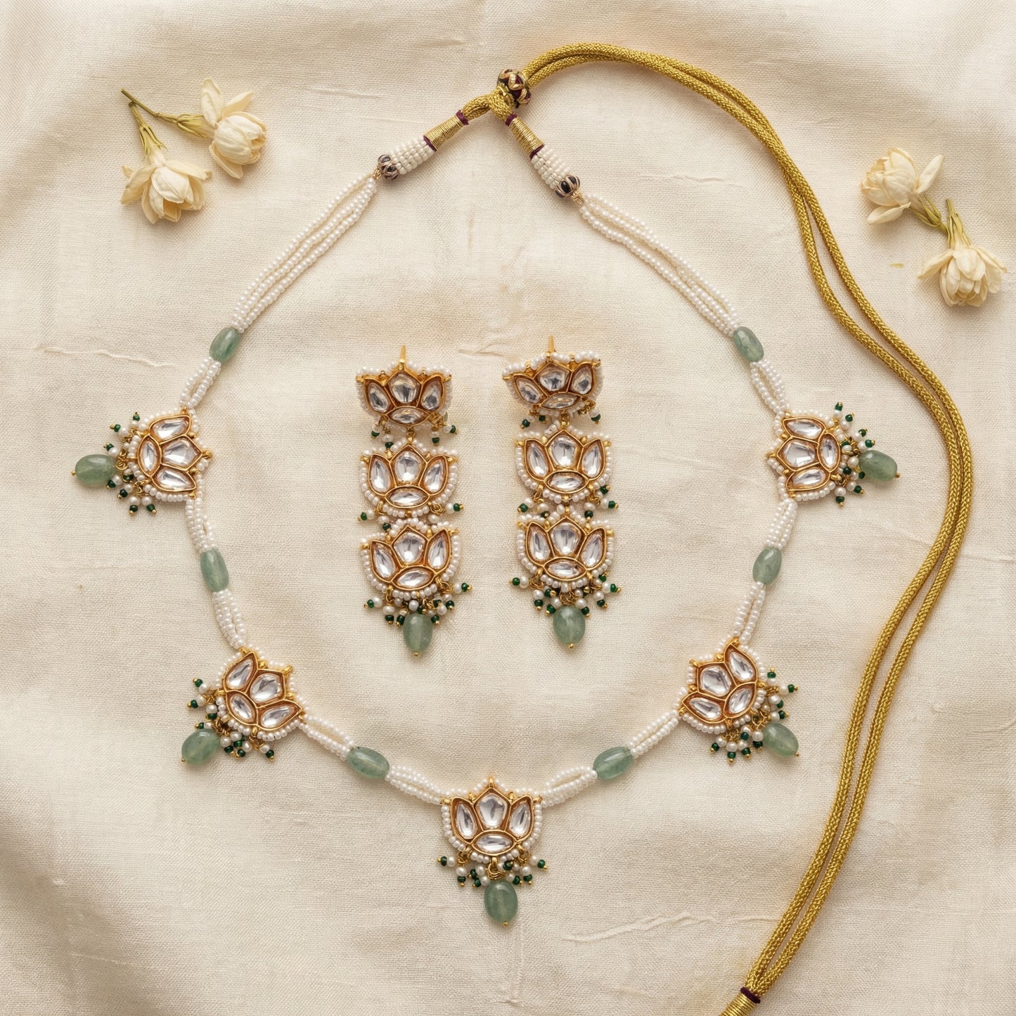 Bhagyashree Necklace Set