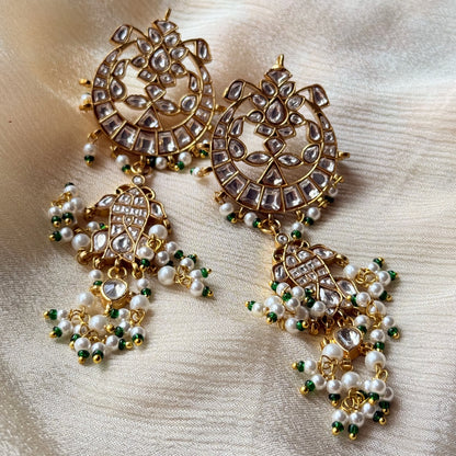 Machli Earrings