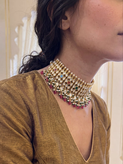 Navratna Choker