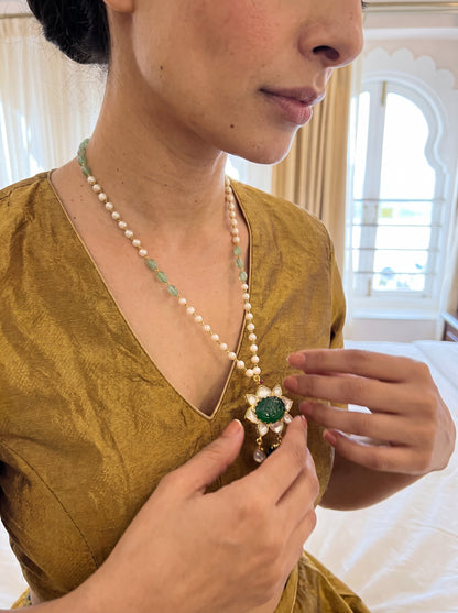 Bela Pendant
