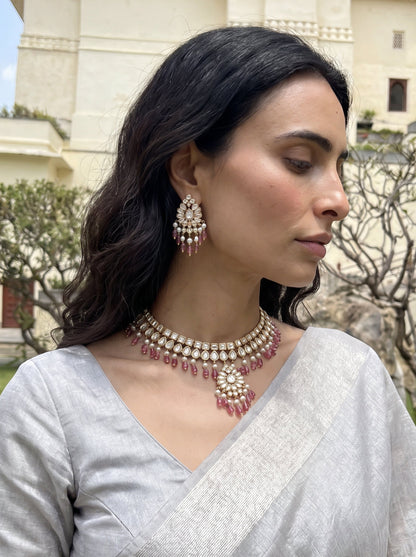 Rajeshwari Necklace Set