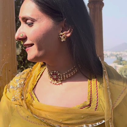 Aditi Necklace Set