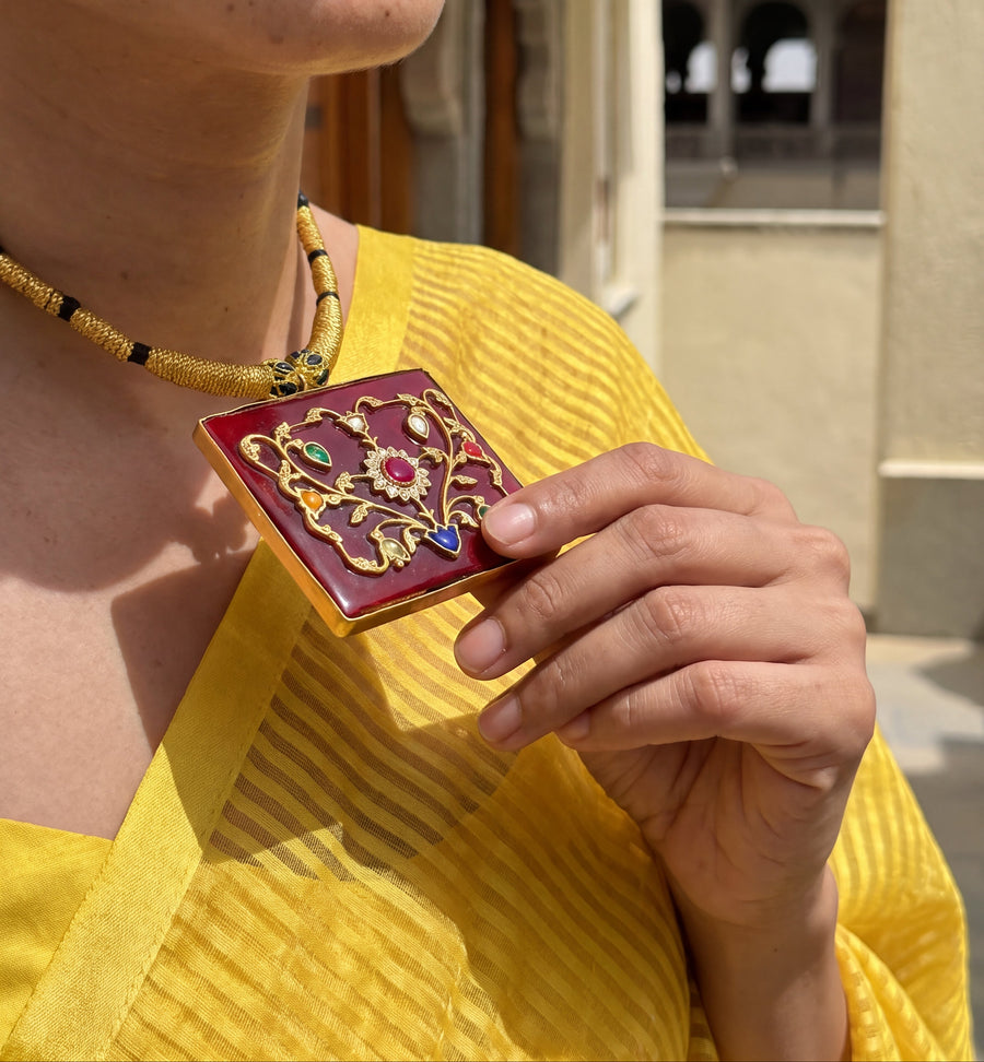 Gulabi Pendant