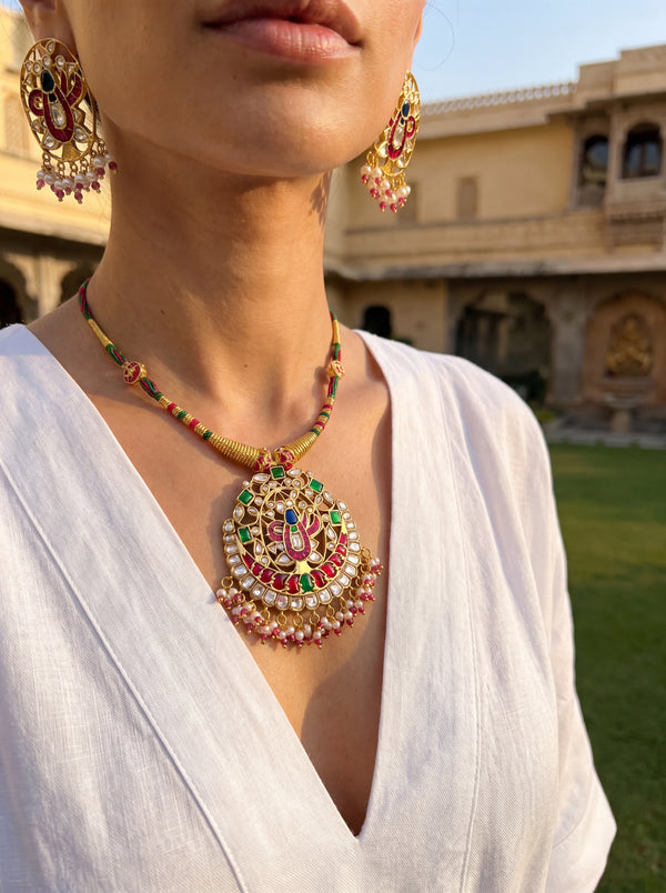 Shrinathji Pendant Set