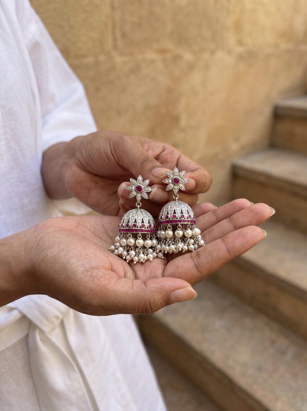 Tarini Jhumki